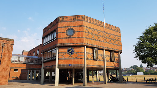 Ipswich School - Visual