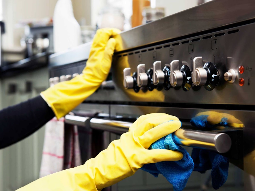 Top 2 Bottom Pro Cleaners