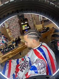 Photo n°12 de THE KING BARBER à Blois (Salon de coiffure)