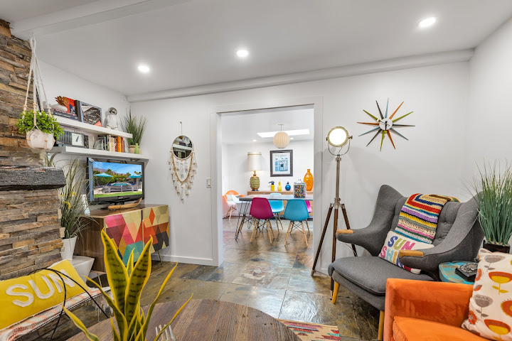 The Francis Alexander by null