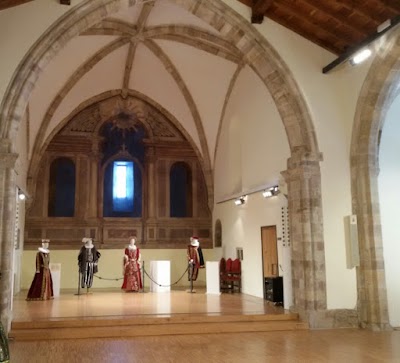 Photos of Centro de Estudios Lebaniegos Don Desiderio Gomez Se&ntilde;as