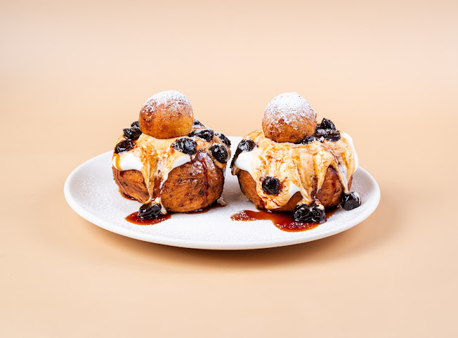 Caru' cu bere by null