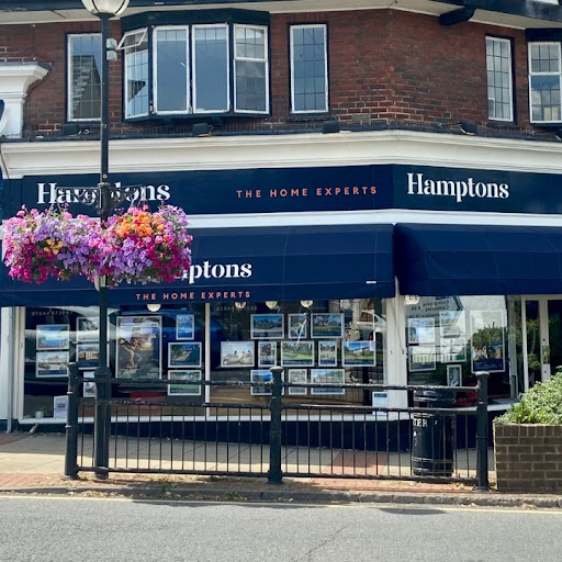 Hamptons Estate and Letting Agents Sunningdale - Thumbnail
