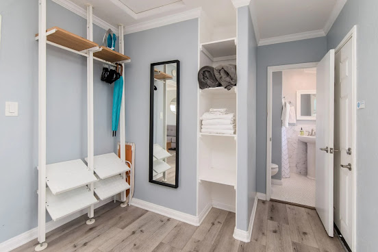 The Brick Hotel by null