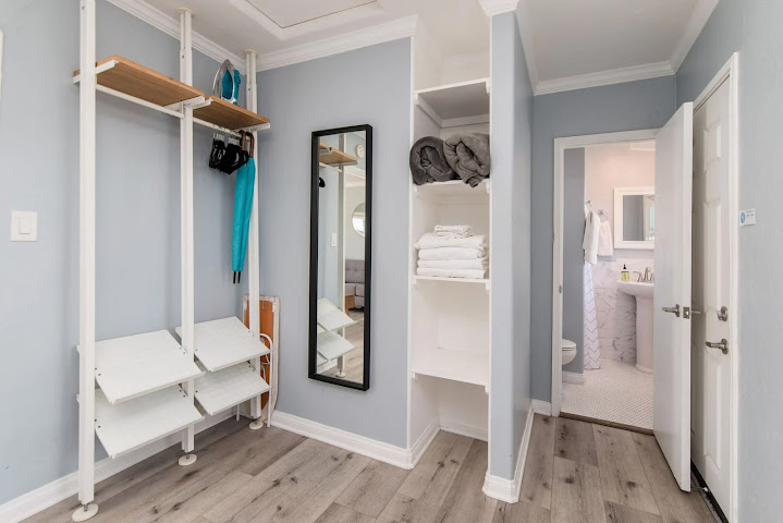 The Brick Hotel by null