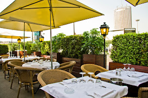 Photo n°117 de L'Auberge Dab à Paris (Restaurant de fruits de mer)