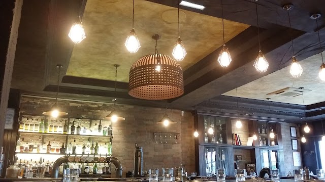Blend Bistro Pub