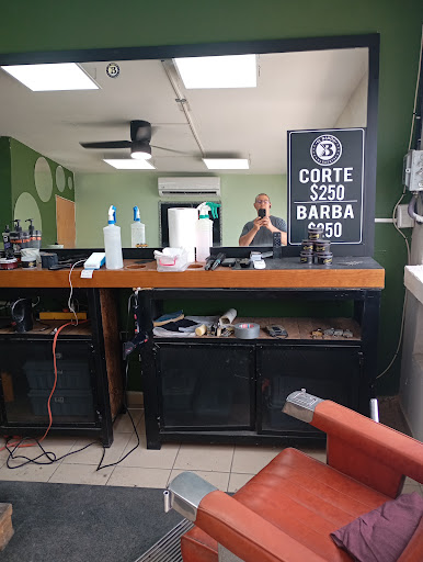 El Barón Barber Shop