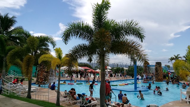 Las Cascadas Water Park