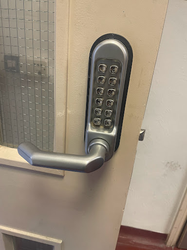 LS Locksmiths - Visual