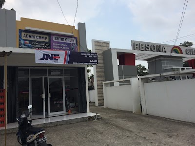 Electronics Store