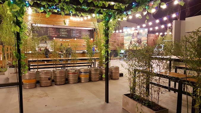 ISA Beer Garden, Author: Ramiro Perez