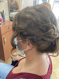 Photo n°17 de Techni Coup' à Bourg-en-Bresse (Salon de coiffure)