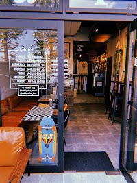 クラッチストア（Clutch Store）Clothing&Cafe&Space