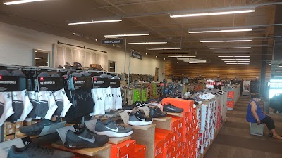 DSW Designer Shoe Warehouse