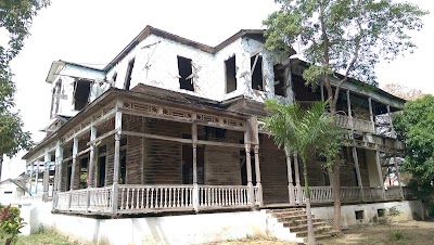 Photos of Do&ntilde;a Emilia Villa Old Courthouse