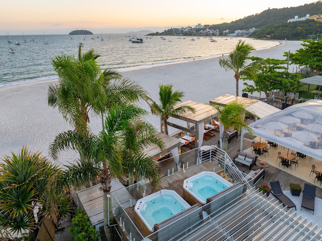 Pousada dos Sonhos - Hotel na Praia de Jurerê / Florianópolis by null