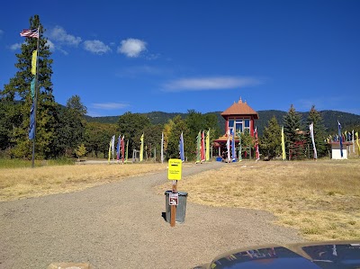 Tashi Choling Buddist Temple Garden