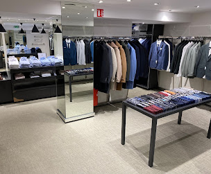 Photo n°23 de FATHER & SONS STRASBOURG à Strasbourg (Magasin de vêtements pour hommes)