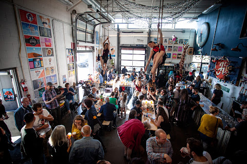 Henderson Brewing co by null