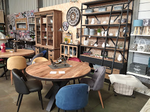 Photo n°10 de Showroom Harcanville à Harcanville (Magasin de meubles)