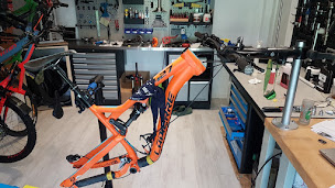 Photo n°5 de B.Bike à Surfonds (Magasin de réparation de vélos)