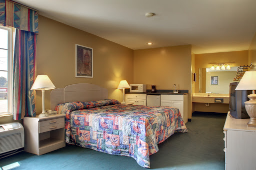 Key West Inn - Childersburg - Thumbnail