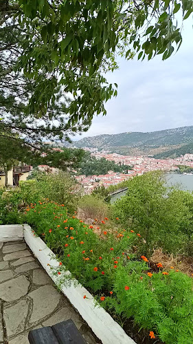 Αξιολογήσεις για το Προφήτης Ηλίας Lounge Cafe στην Καστοριά - Νυχτερινό κέντρο
