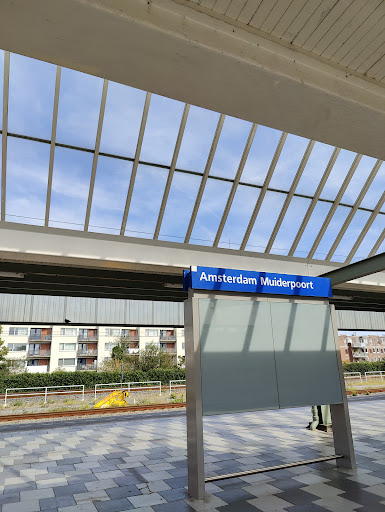 Amsterdam, Muiderpoort Station - Thumbnail