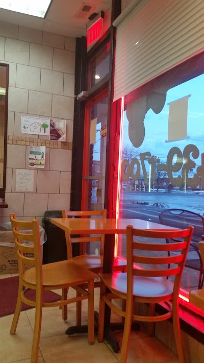 Photos of Gusto's Pizza