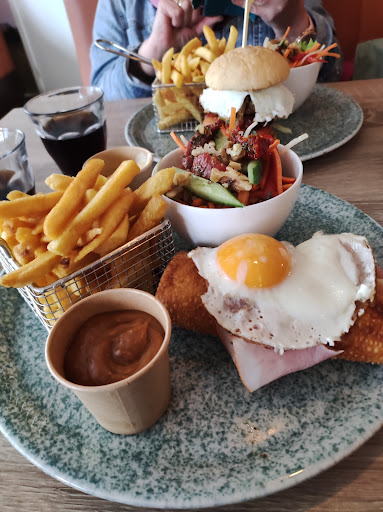 Cafetaria Egmond - Thumbnail