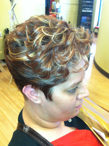 Wintana's beauty salon