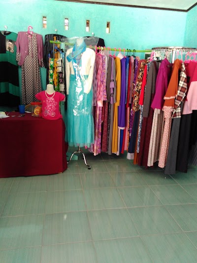 Photos of TOKO TIGA SAUDARA