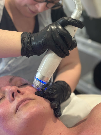 Kathryn Elizabeth Hair, Beauty & Training