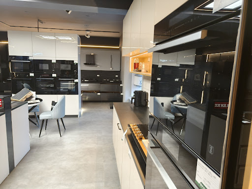 Gallery image 3