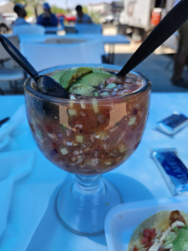 Cocteleria La Palma Mariscos Y Mas - Thumbnail