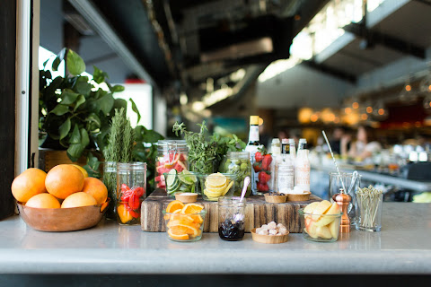 North Italia by null