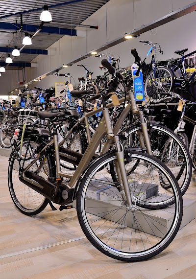 Photos of Halfords