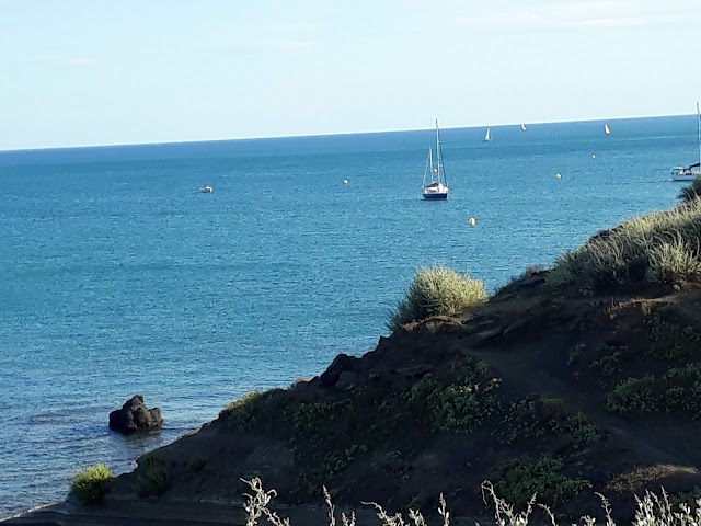 Les Roches Rouges
