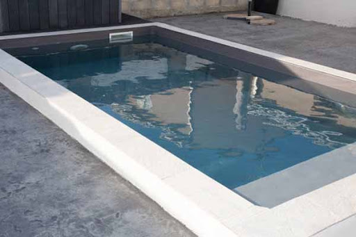 Photo de CPB - Constructeur piscine Bordeaux à Eysines (33320)