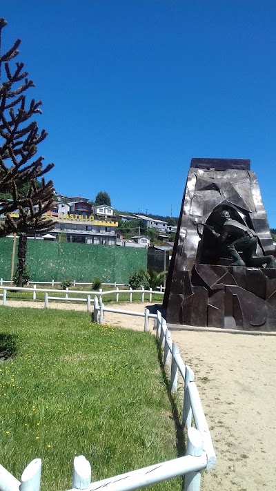 Photos of Mining Monument Curanilahue
