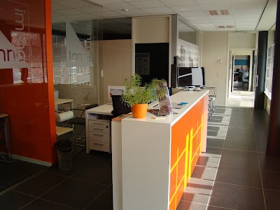 real-estate-agency