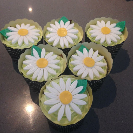 Classy Bakes Cakes - Thumbnail