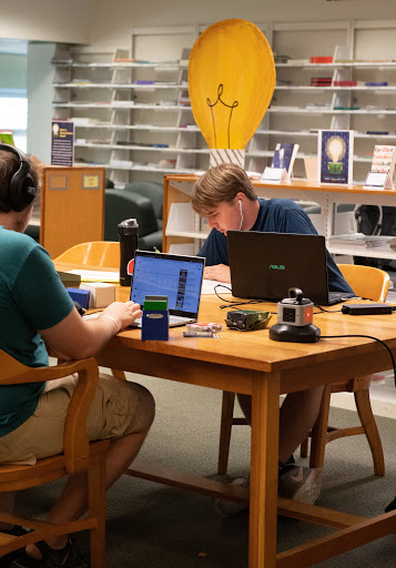 Andrews Library - Visual