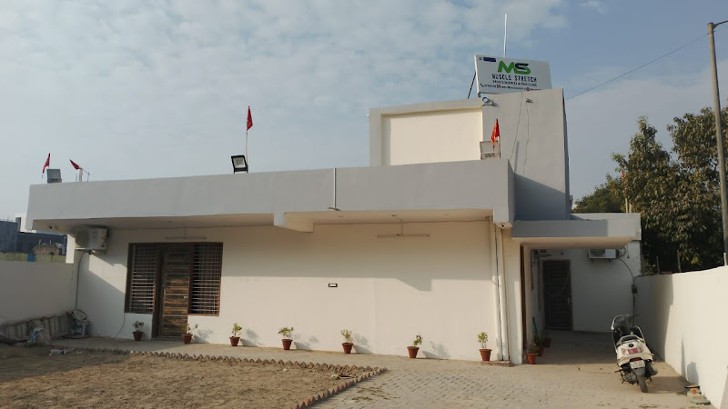 MUSCLE STRETCH- Sports Injuries and Pain Clinic