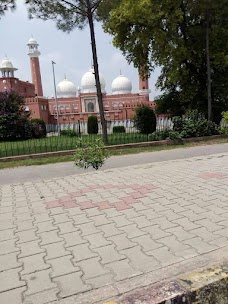 Markazi Jamia Masjid wah-cantt