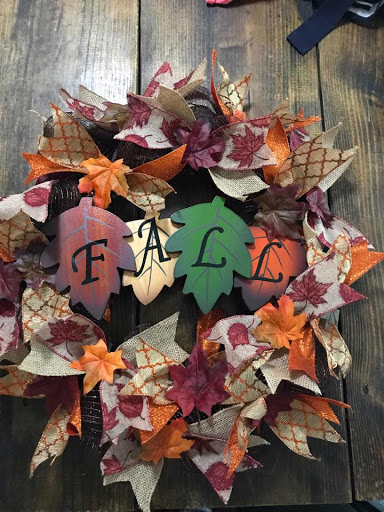 Lacey's Custom Wreaths - Thumbnail