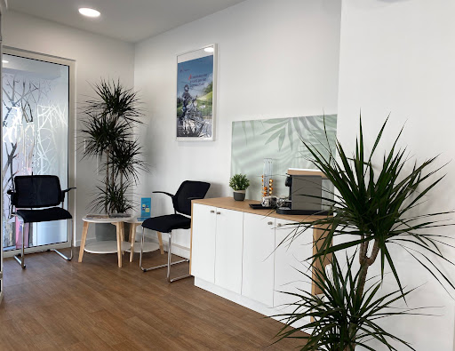 AXA Assurance et Banque Sebastien Dorchy Gallery - France