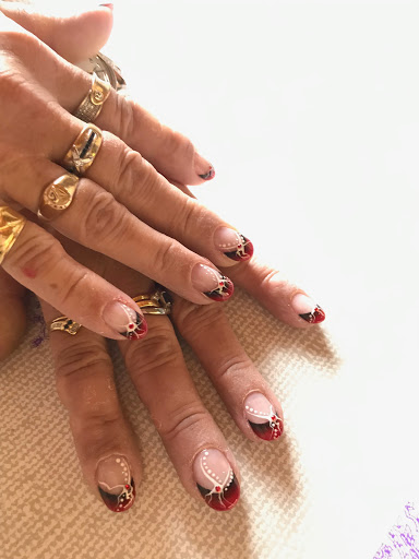 Chevalier Vanessa - Prothésiste Ongulaire / Nail Art / Pose ongles