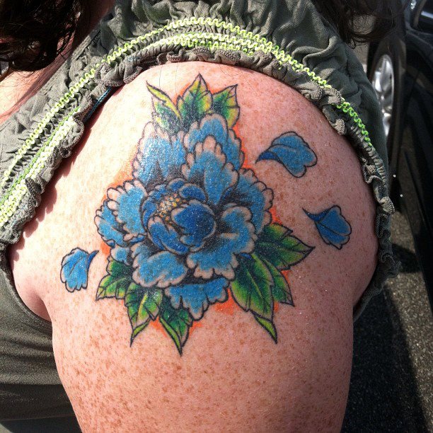 Fineline Tattoo